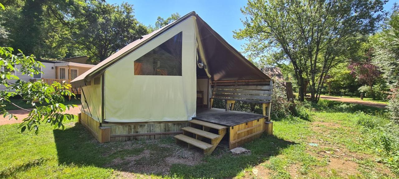 Camping Domaine Papillon Reyrevignes  Exterior foto